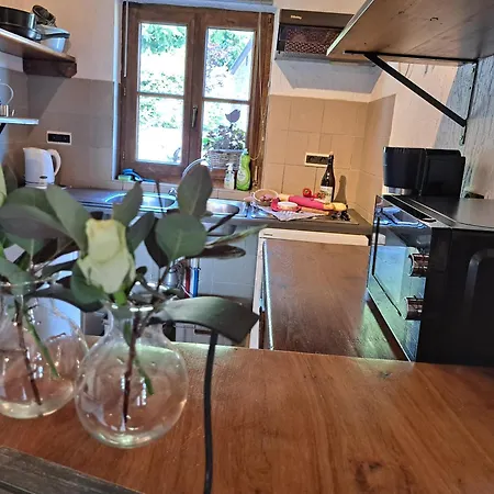 Filly 4a2 - 6 Pers. 別荘 Nadrin